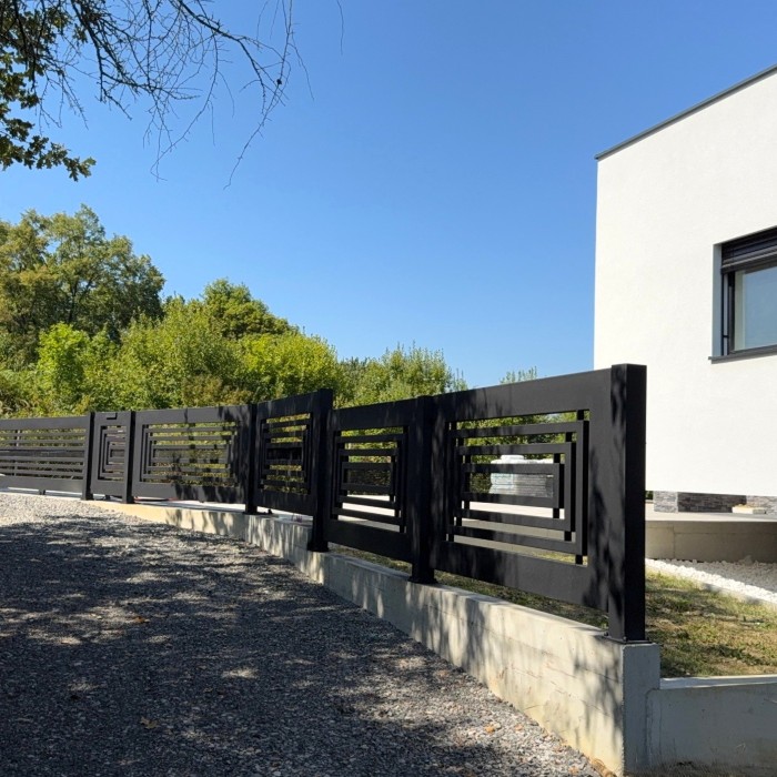 Dvorišna ograda od čelika