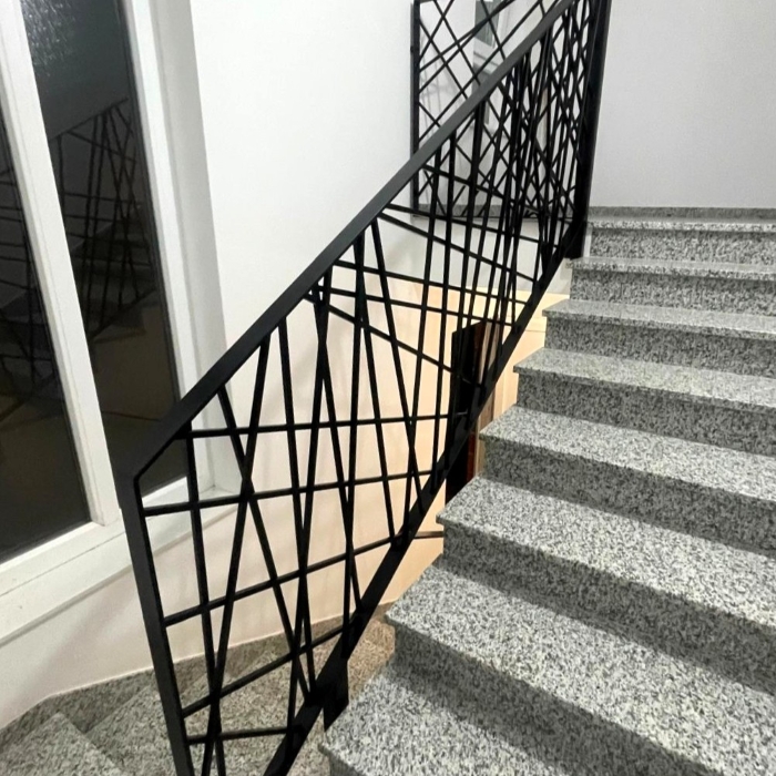 Konstrukcija ograde unutarnjeg stubišta