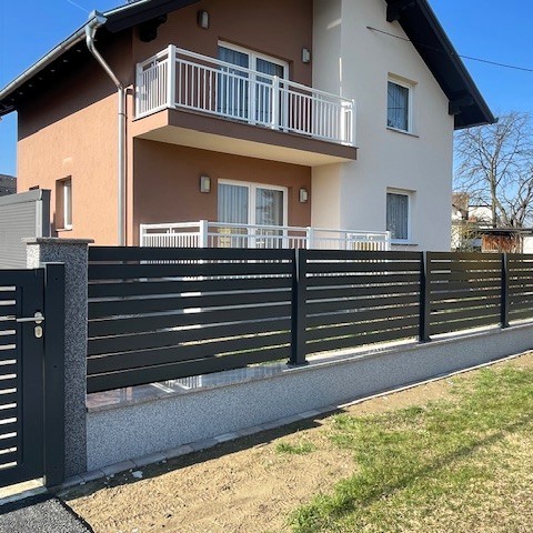 čelična dvorišna ograda