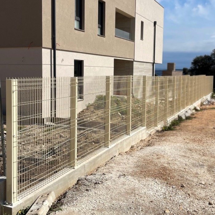 mrežna konstrukcija ograde za granulat